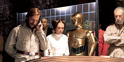 Galaxy princess Allie Haze is in the mood to practice threesome