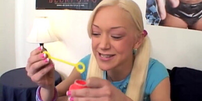 Watch petite teen lil lexy finger her tight shaved pussy