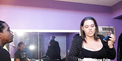 Magnetic Khloe and Stretch - interracial sex - The Habib Show