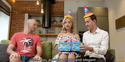 For Money Fortunate Dude Manages To Screw Golden-haired In Front Of Her Boyfriend