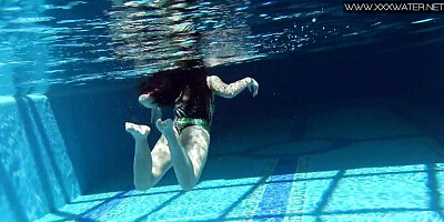 Watch tempting Diana Rius's smut