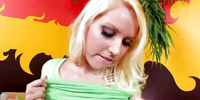 Pulchritudinous Vanessa Cage at masturbation xxx