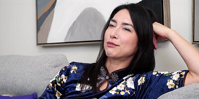 Conversation with Chinese COUGAR Isabel Love