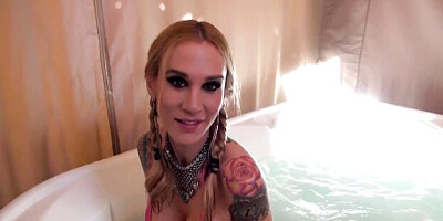 Sarah's tattooed women porn