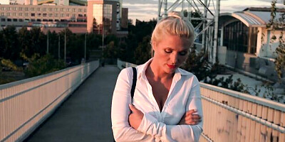 Tempting Kathy Anderson's big tits smut