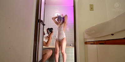 Louise Louellen - 434 I Slipped An Aphrodisiac Into The Mouth Of A Cute, Big-butt Cosplayer Who Was Using Her Body For Sex During A Photoshoot, Then Used A Fixed Vibrator To Make Her Orgasm With A Lewd Expression And Convulsions, Turning Her Into A Human