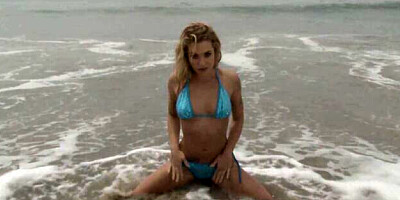 Splendid Dahlia Sky - blonde video - PUBA