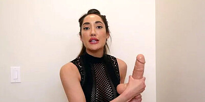 Latina in Lingerie Masturbates on Kitchen Counter