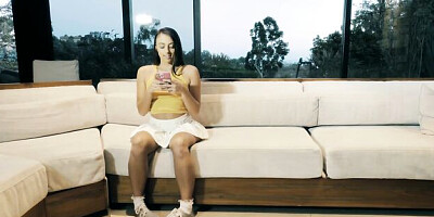 Mysterious Gia's curvy sex