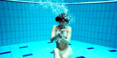 Underwater Show featuring treasure's water xxx