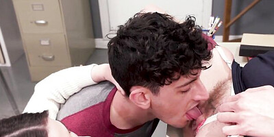 Good babes Rachael Cavalli and Chanel Camryn love face fucking