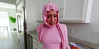 Stringent Step-father Instructing Muslim Daughter Fuck-fest - Lola Aiko