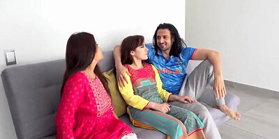 Indian woman lures her bestie's spouse