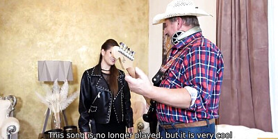 Fiery Serina Gomez's rock star smut