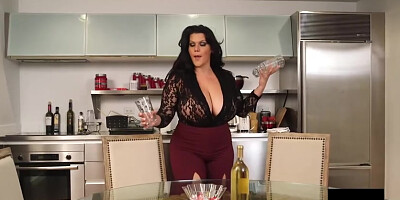 Heavenly Angelina and Roberta's italian porn