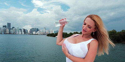 Billi Bardot's One-Woman Boob Cruise