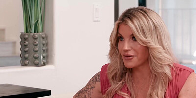 Lesbian milf rimming latina babysitter