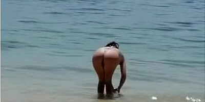 Teen Exhib In Public Beach Portugal
