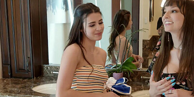 Lexi Luna, Zac Wild and Kylie Rocket are having a threesome