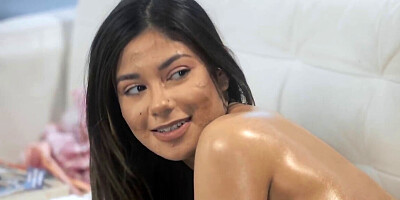 Nerdy Latina seduces a tiny mixed baddie after an oily massage