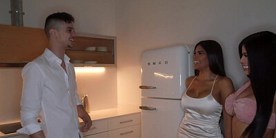 Tommy's Fortunate Day! He Gets To Have A 3some With two Killer Buxomy Damsels. HARD-CORE! - Sara Retali