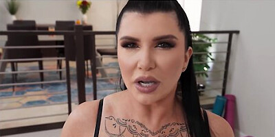 Smoking Hot Trainer Gives Alex Jones A Steamy, Sweat-soaked Workout