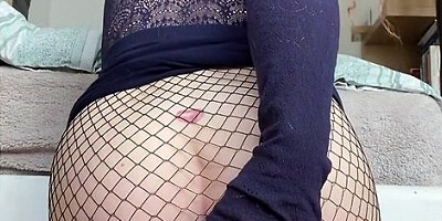 Petite Fucks Her Ass Deep And Loves It!