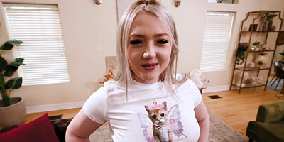 Bootylicious teenager deep-throats stepfather and bf