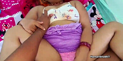 Killer Indian COUGAR Wifey Gets Pummeled Rock hard by Her Hubby in Sofa Early Morning.