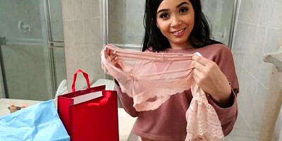 ShareMyBF: Aaliyah Hadid and Tara Ashley starring Tyler Steel