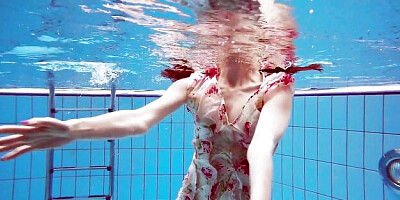 Young (18+) smut with striking Martina from Underwater Show
