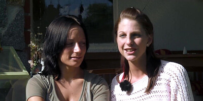 Ersties - Die Shopping Queens Sara und Mia stehen auf Sex in der Öffentlichkeit
