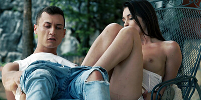Kinky sex games with soft foot worship