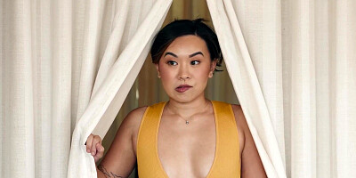 Asian Masseuse Kimmy Kimm Gives Massage