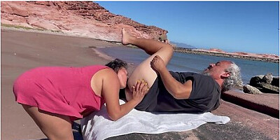 What A Blowjob!!! In A Secret Spot On The Beach !