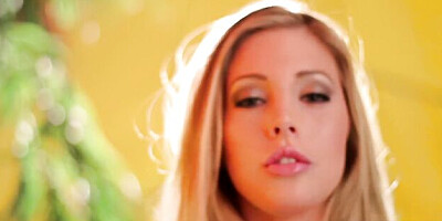 Samantha's fuckingamp34 scene