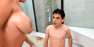 Lucky boy stretches friend's busty blonde aunt in the bathroom