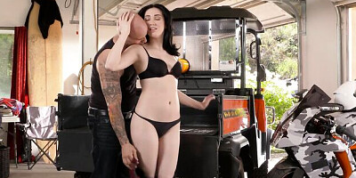 Good-looking Aria Alexander's cowgirl porn action