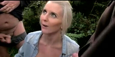 Spectacular blonde get outdoor bukkake
