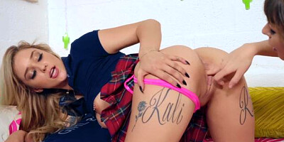 Hot and Mean - Blonde Kali Roses starring Alex Blake roleplay