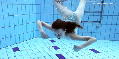 Cutesy loved one - teen (18+) scene - Underwater Show