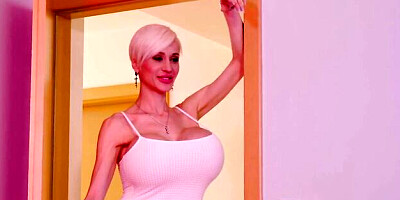 Pleasing Tanya Virago's milf movie