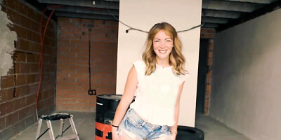 Amazing babe Paola Guerra gets naked and fucks in HC video