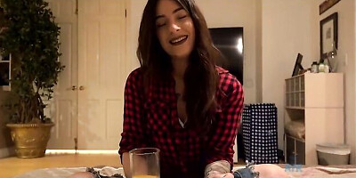 Freely Lacy's virtual vacation smut