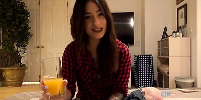 Freely Lacy's virtual vacation smut