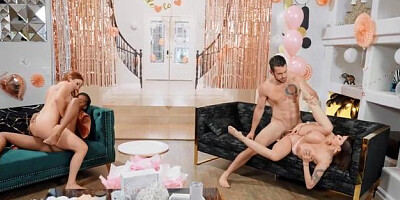 Brazzers Exxtra: Tattooed Sophia Locke sex with toys porno