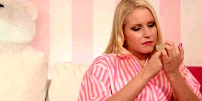 Freely Vanessa Cage and Abigail Mac - big ass clip - PUBA