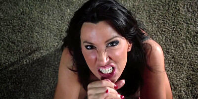 Amazing blowjob by pornstar who really knows how to handle a dick