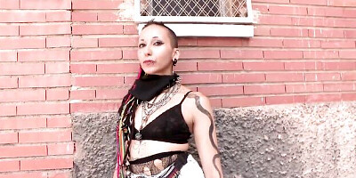 Harley Quinn and Harley's cosplay dirt by FaKings