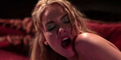 Peter Pan pounds Wendy in a naughty XXX parody